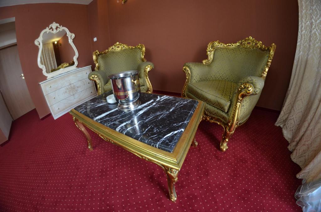 Hotel Le Baron Timisoara Camera foto
